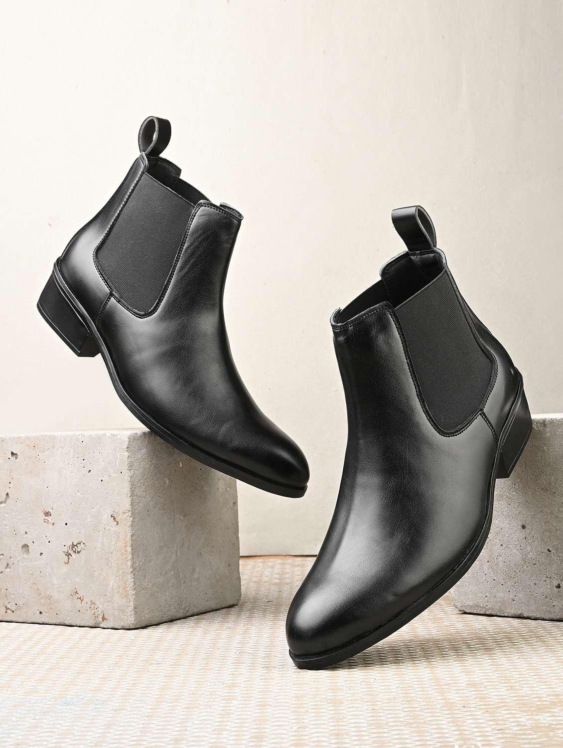 men solid slip on chelsea boot