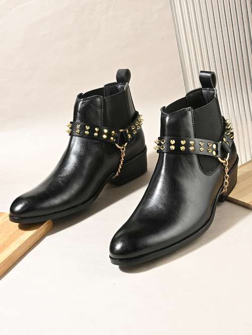 Men Solid Slip On Chelsea Boot