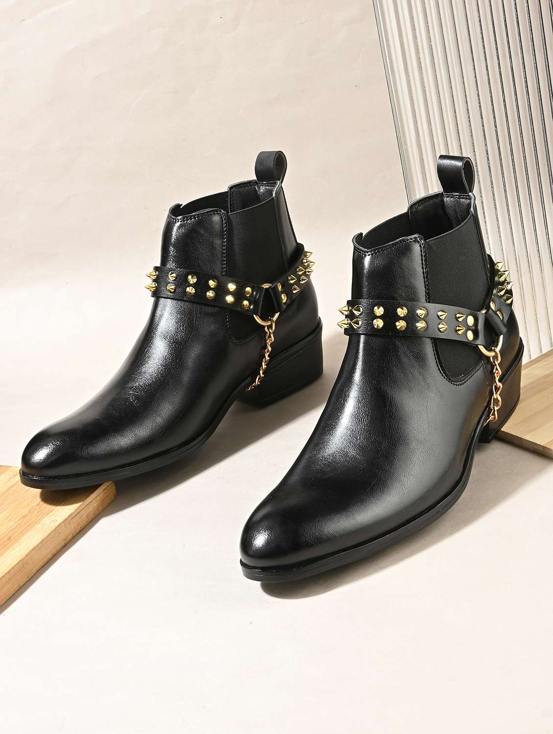 men solid slip on chelsea boot