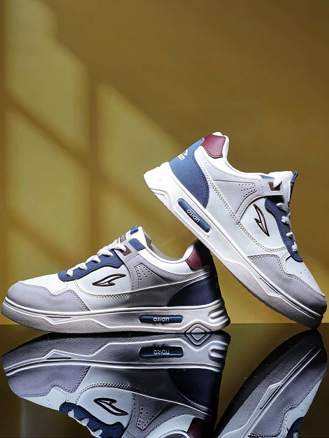 men color block lace up sneaker