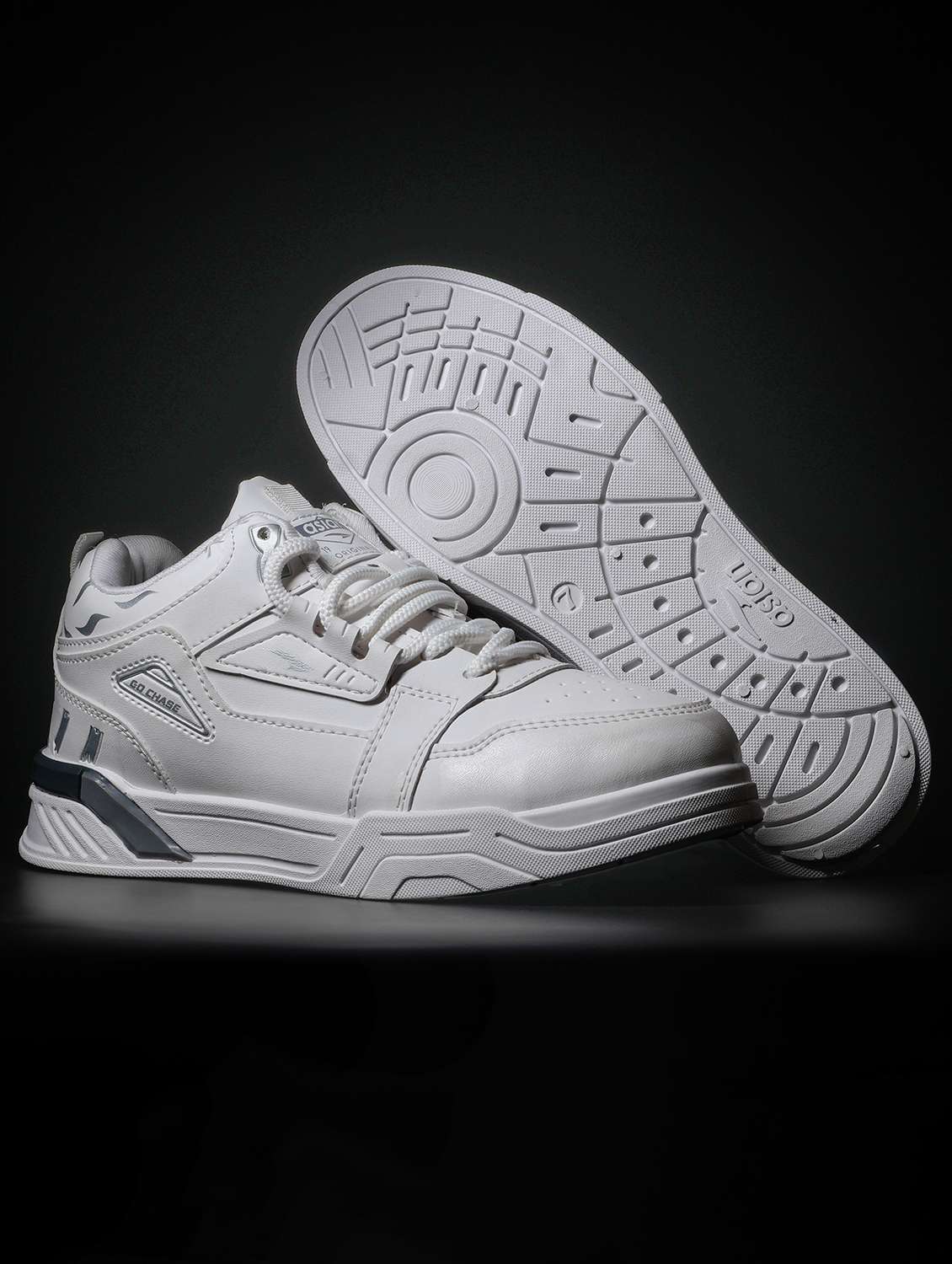 men solid lace up sneaker