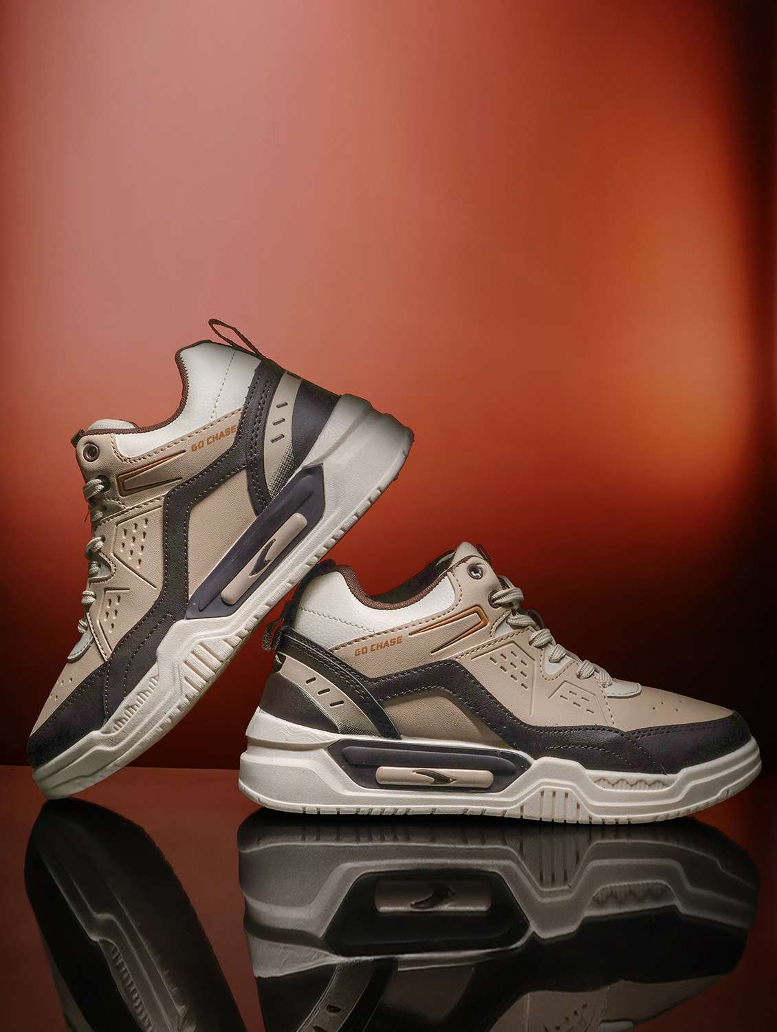 men color block lace up sneaker