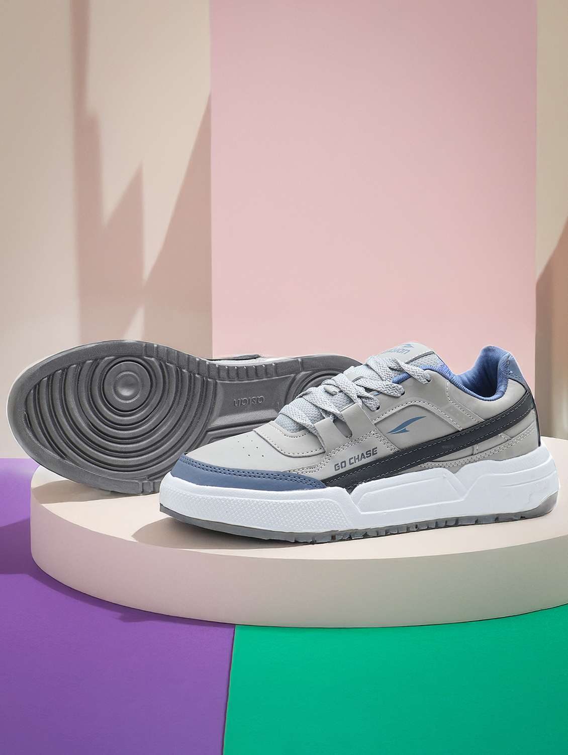men color block lace up sneaker