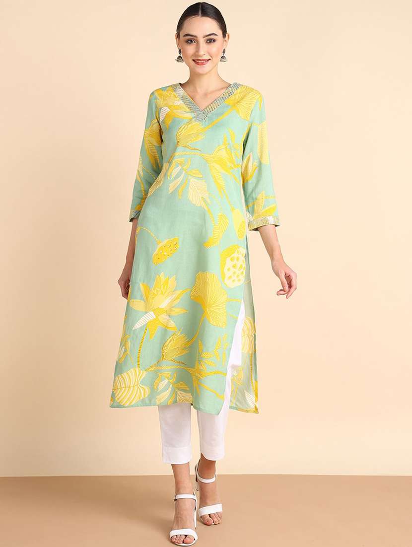 women floral printed three quarter sleeve straight kurta