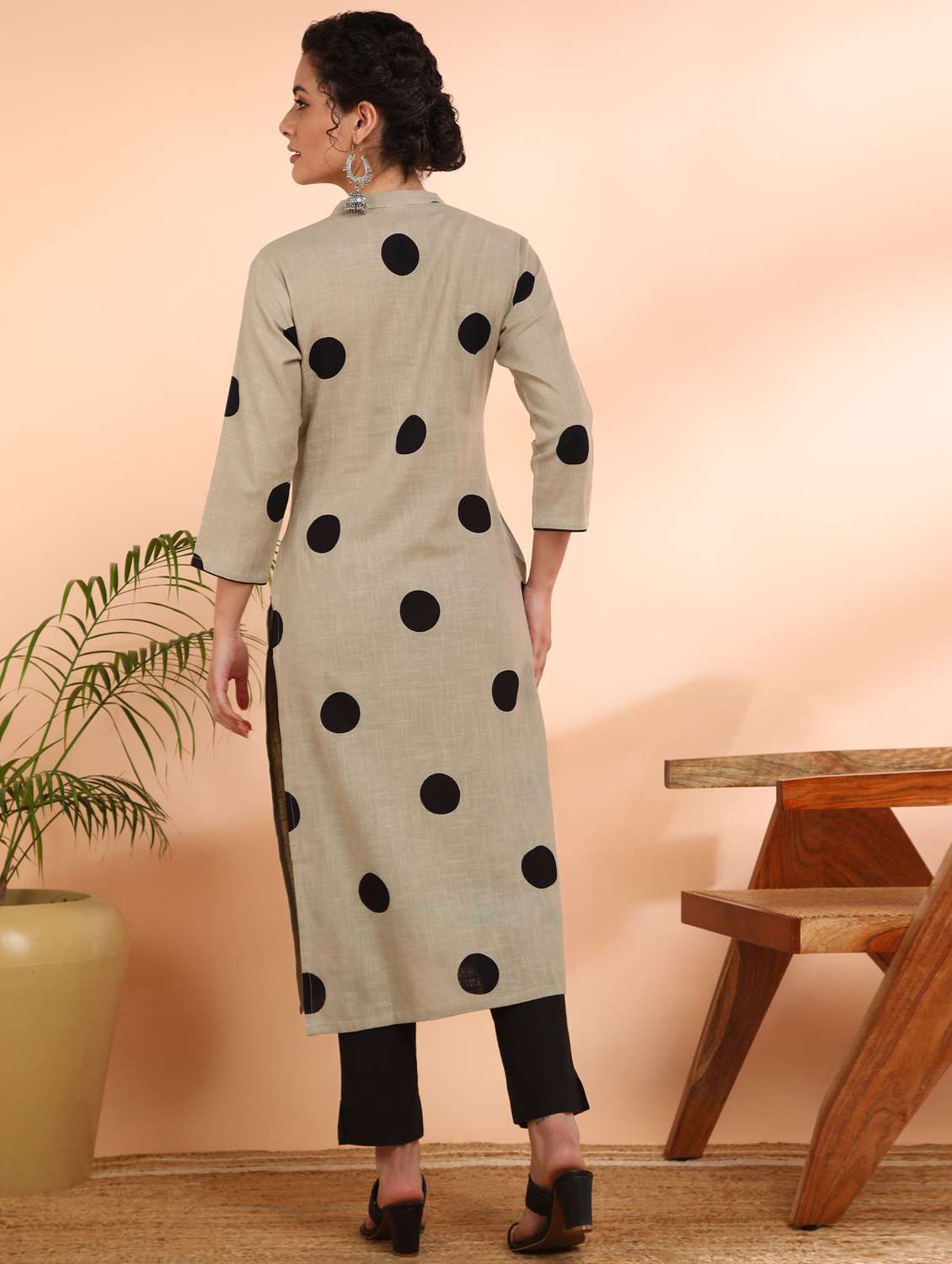 women polka dot three quarter sleeve straight kurta - 22406923 -  Standard Image - 3