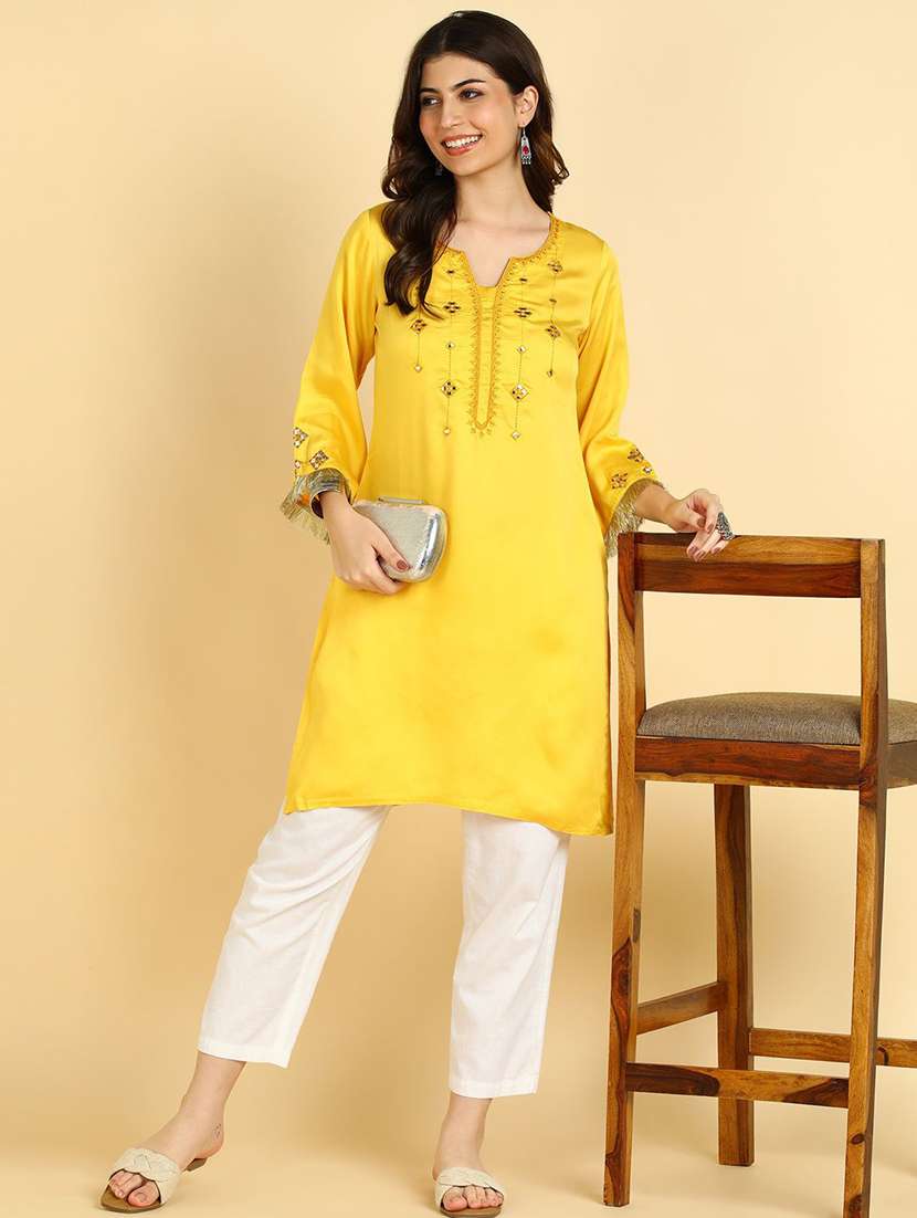 women solid with work three quarter sleeve straight kurta