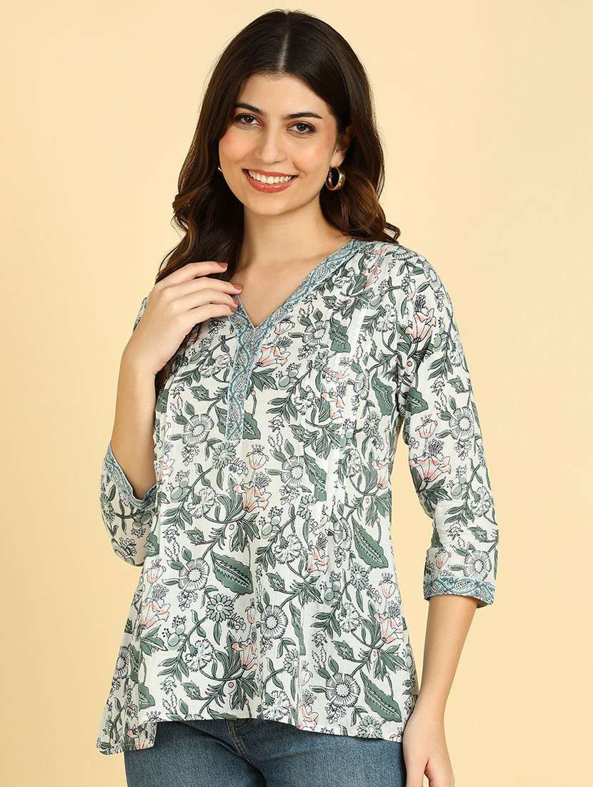 women printed three quarter sleeve kurti
