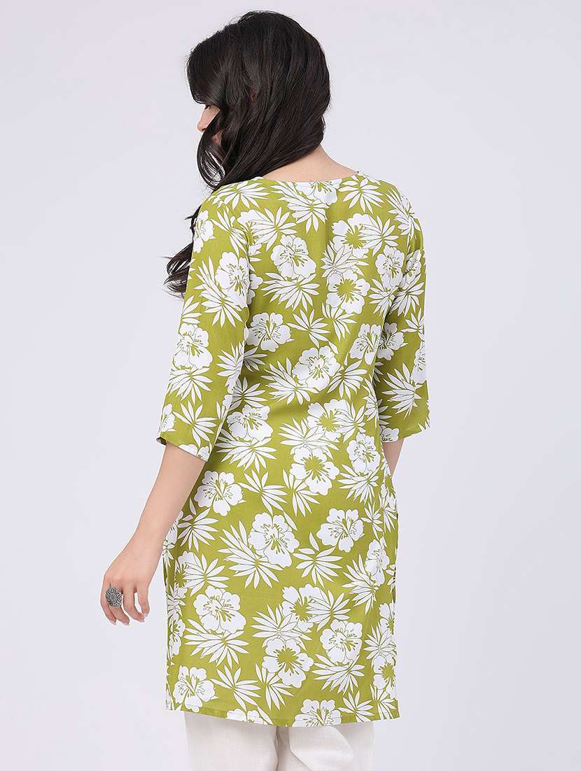 women floral three quarter sleeve straight kurta - 22407654 -  Standard Image - 3