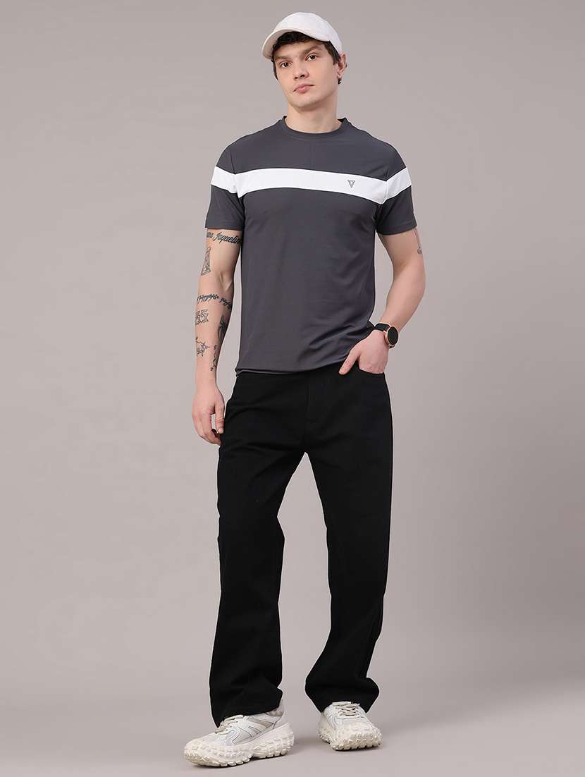 men chest striped round neck t-shirt - 22407832 -  Standard Image - 5