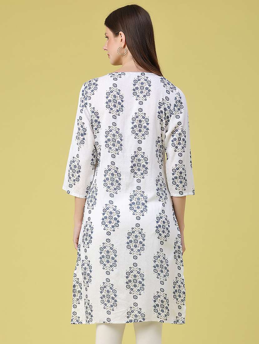 women floral three quarter sleeve straight kurta - 22407972 -  Standard Image - 3