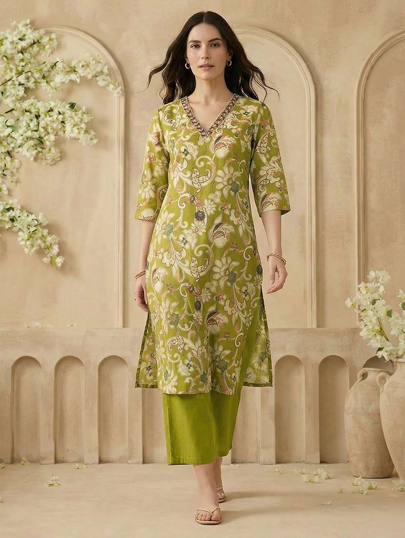 women printed three quarter sleeve kurta and palazzo set