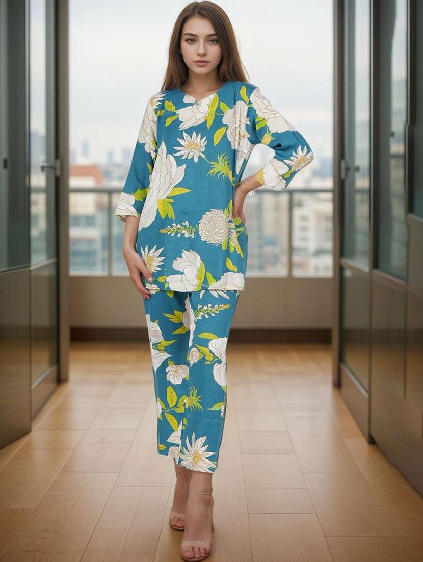 women printed three quarter sleeve ethnic co-ord set