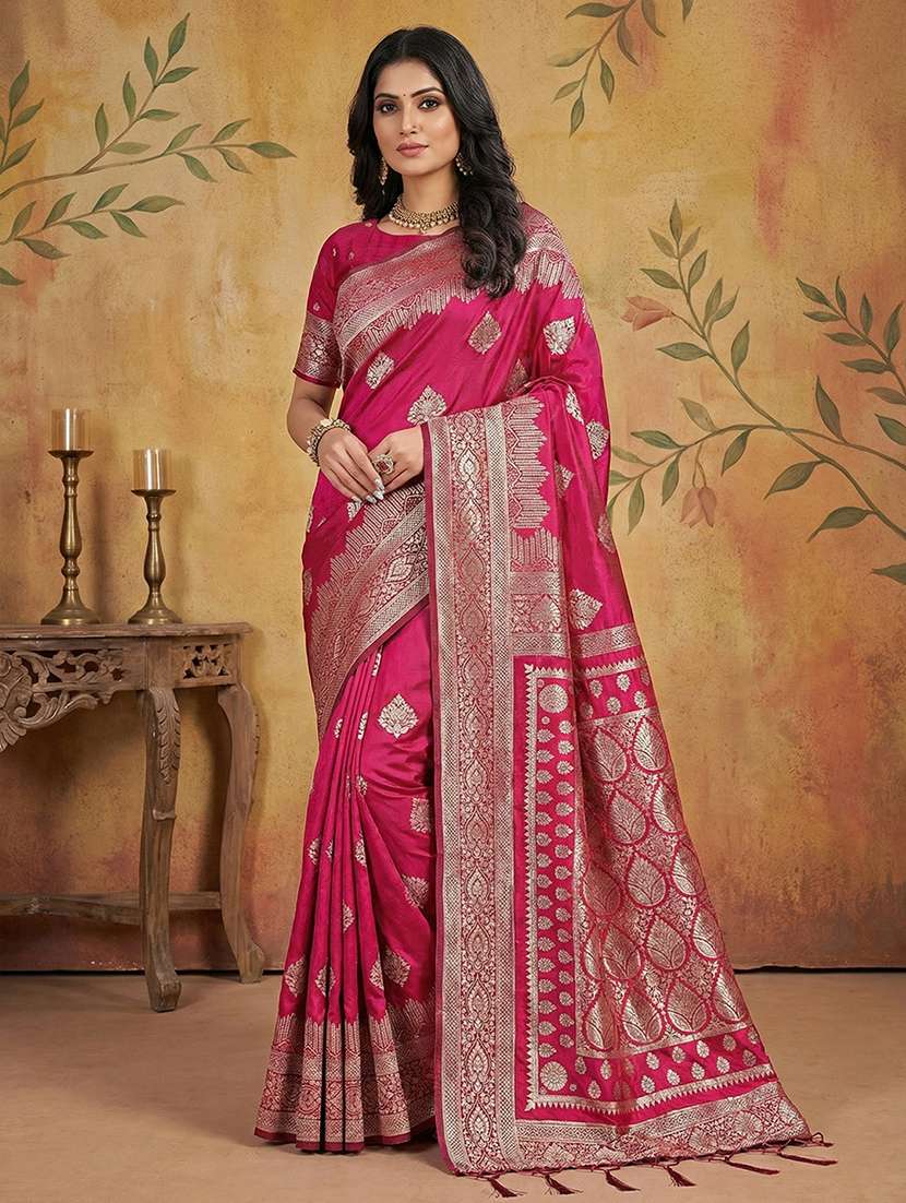 women self design banarasi saree with blouse