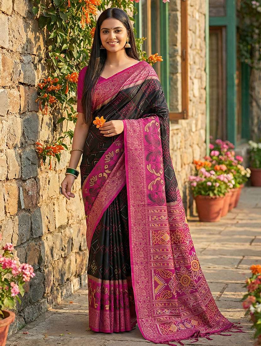 women self design pochampalli saree with blouse