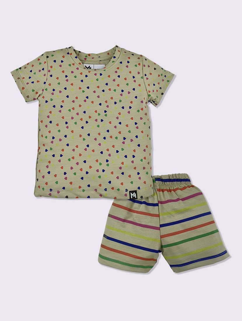 kids printed t-shirt and shorts set