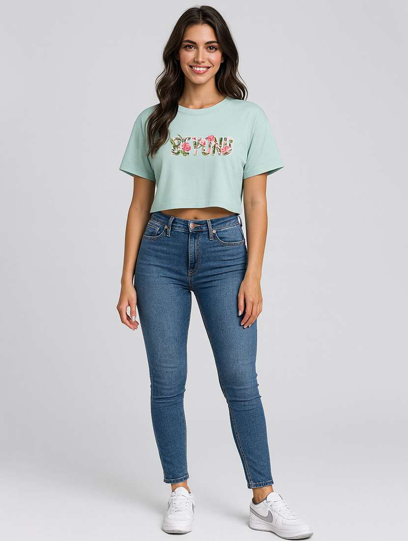 women printed short sleeve crop t-shirt - 22408973 -  Standard Image - 3
