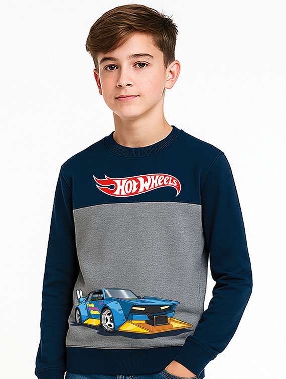 boys printed long sleeve sweatshirt