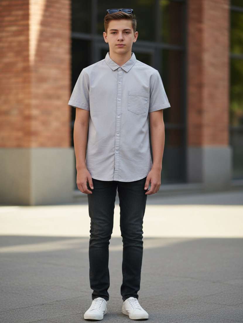 boys solid short sleeves collared shirt