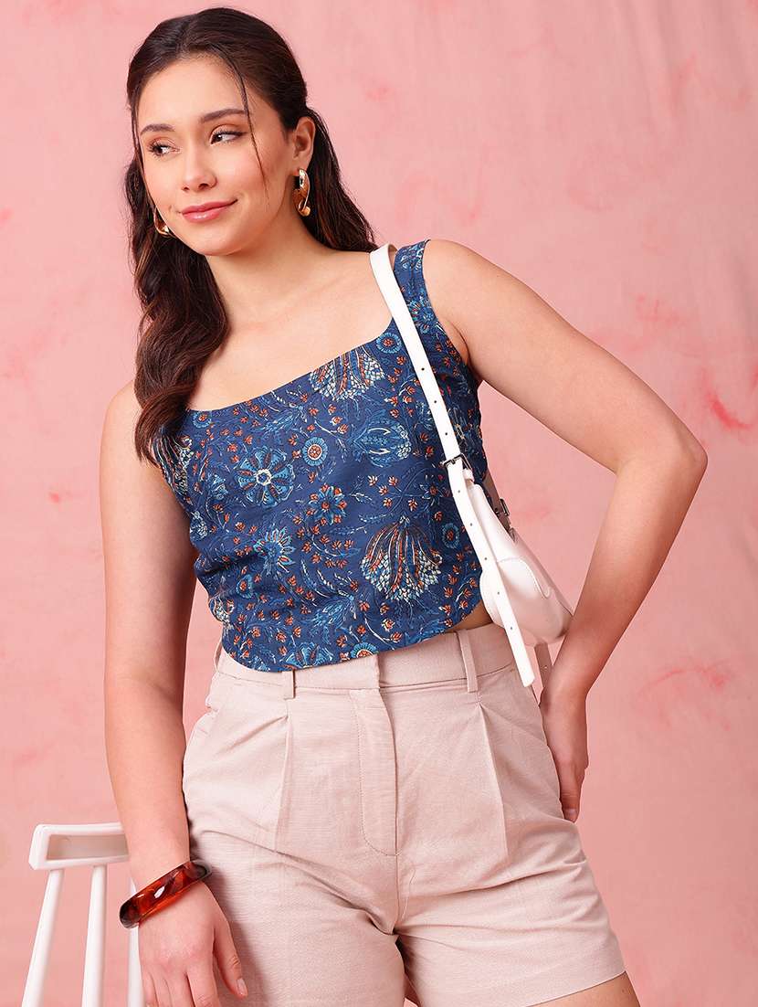 women floral printed sleeveless ethnic top