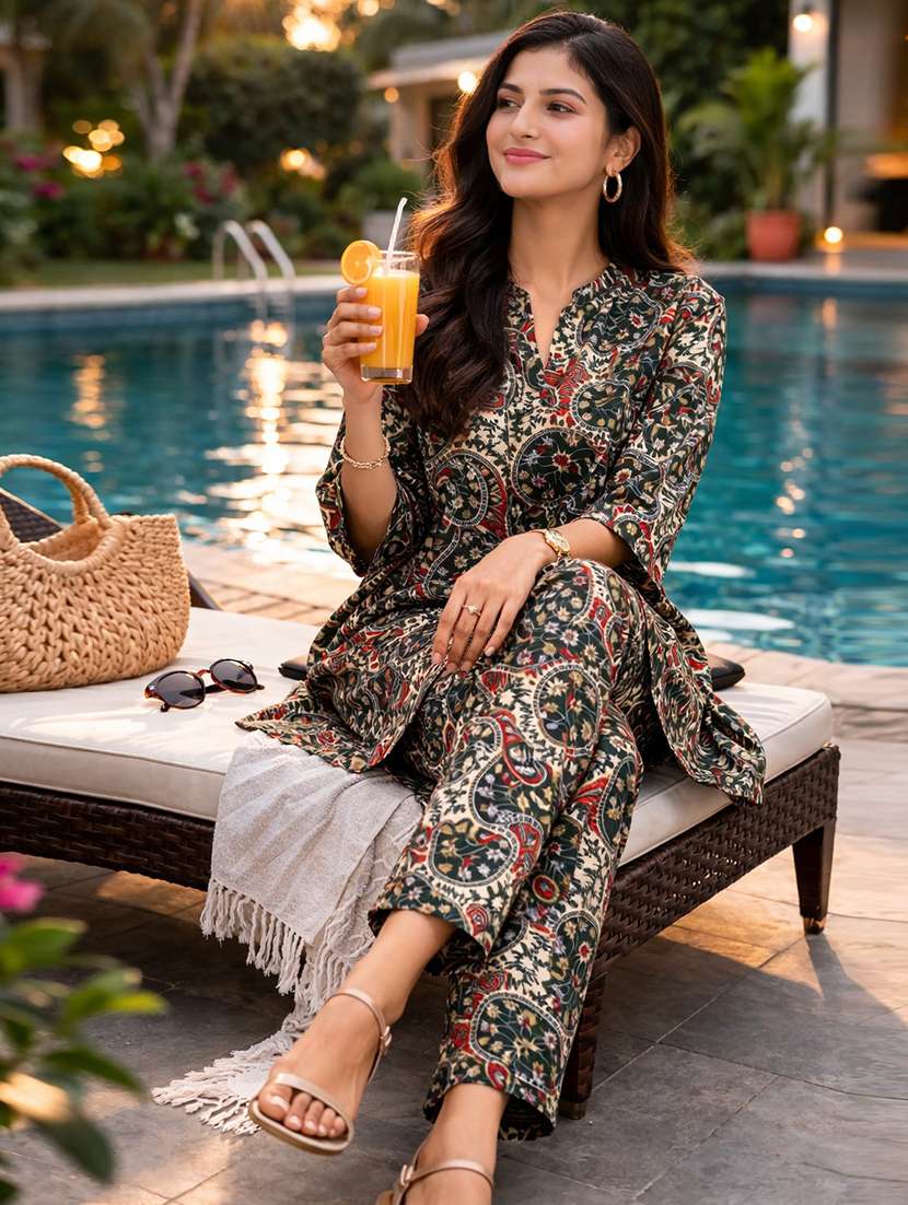 women printed three quarter sleeve ethnic co-ord set