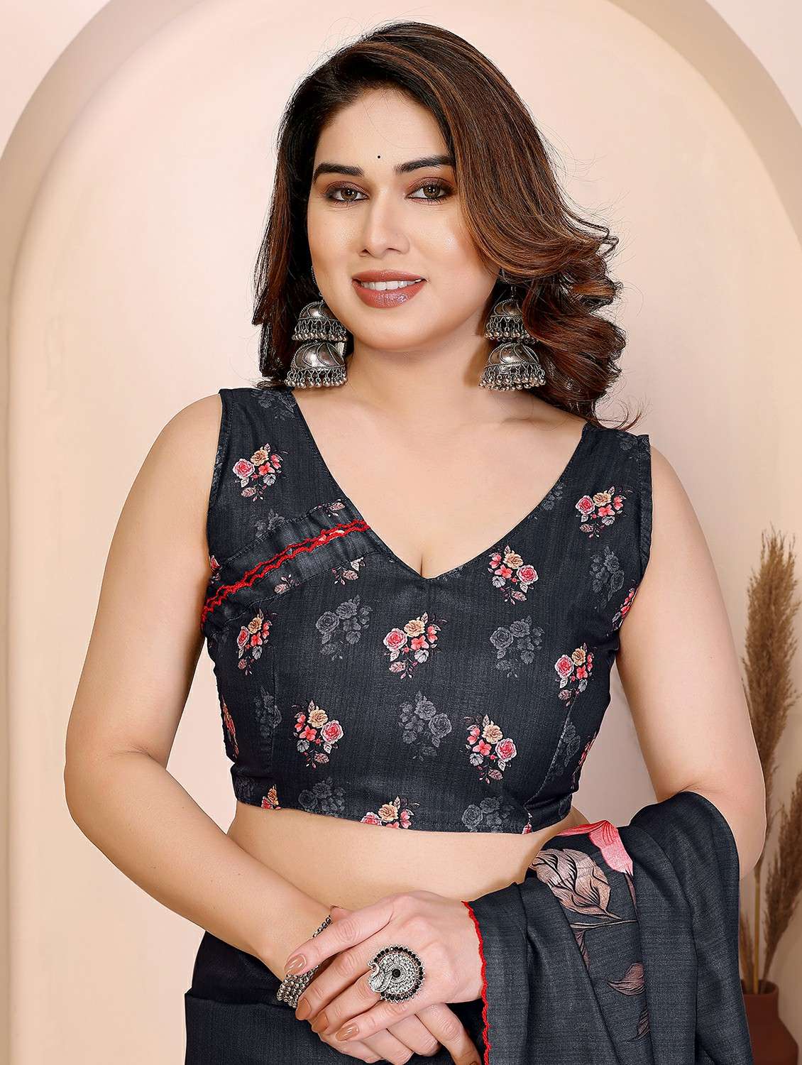 women floral printed saree with blouse - 22417285 -  Standard Image - 5