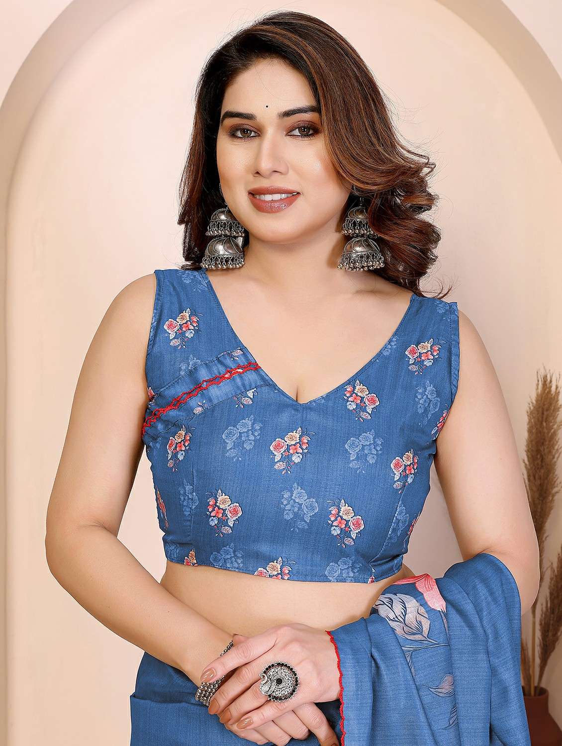 women floral printed saree with blouse - 22417286 -  Standard Image - 5