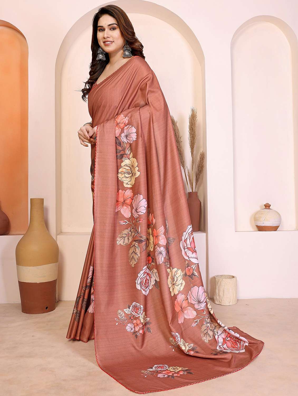 women floral printed saree with blouse - 22417287 -  Standard Image - 3