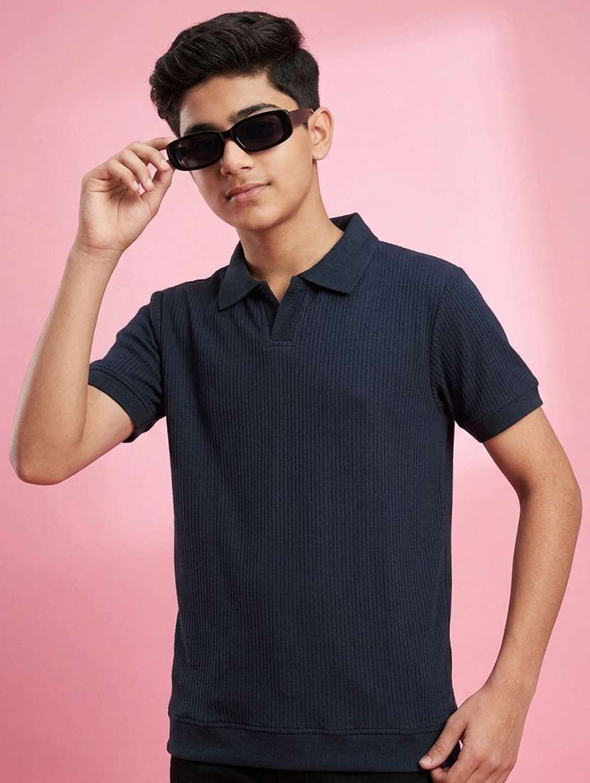 boys self design short sleeves polo t-shirt