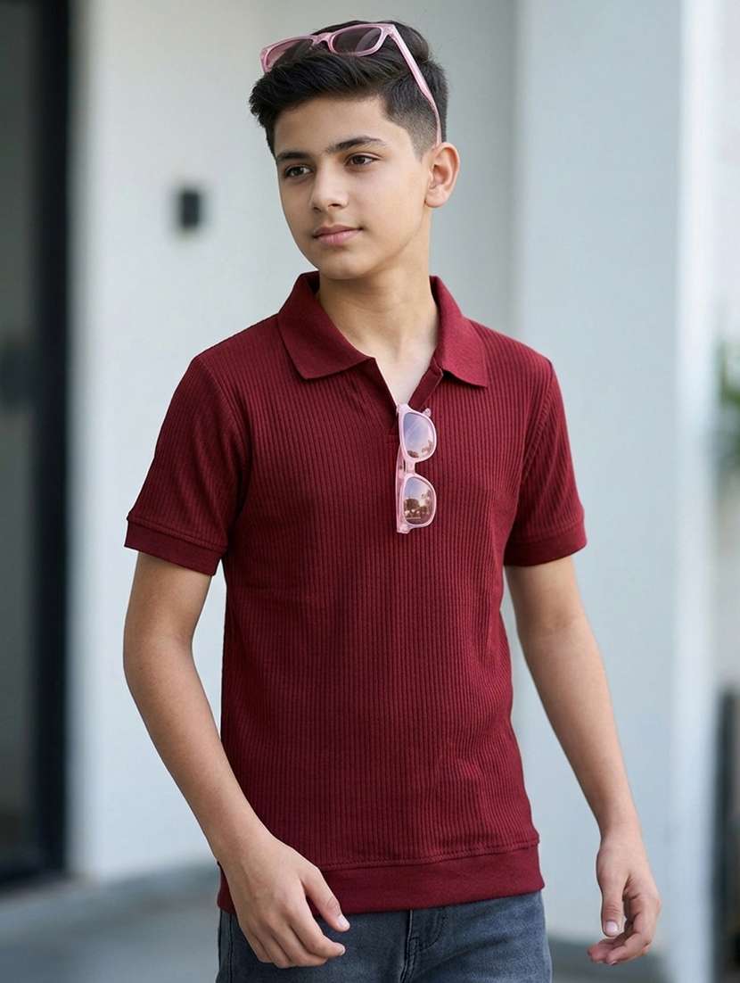 boys self design short sleeves polo t-shirt