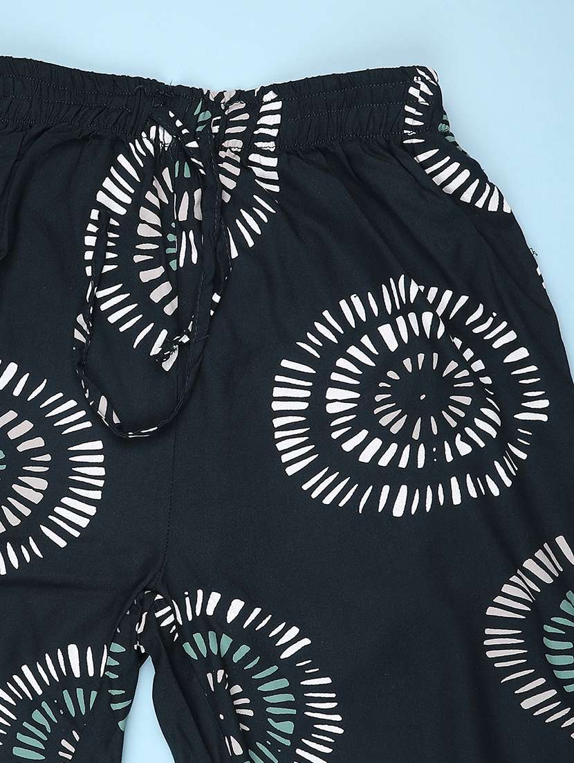 men printed short sleeve shorts & shirt co-ord set - 22417680 -  Standard Image - 5