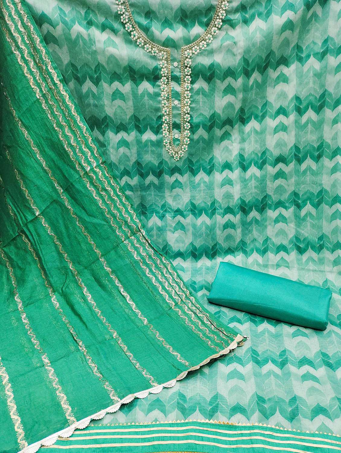 women printed unstitched suit set - 22420270 -  Standard Image - 3