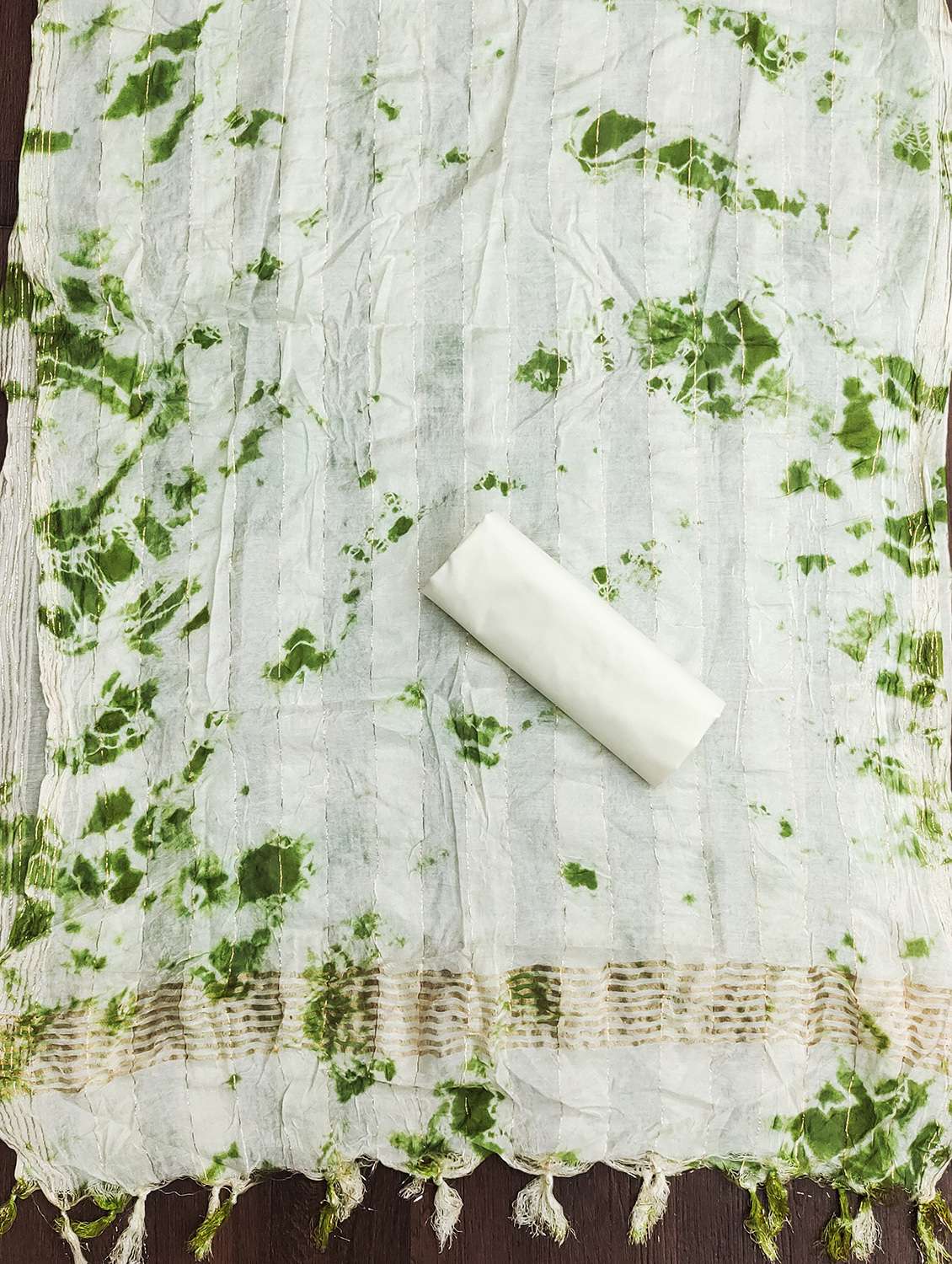 women printed unstitched suit set - 22420676 -  Standard Image - 3