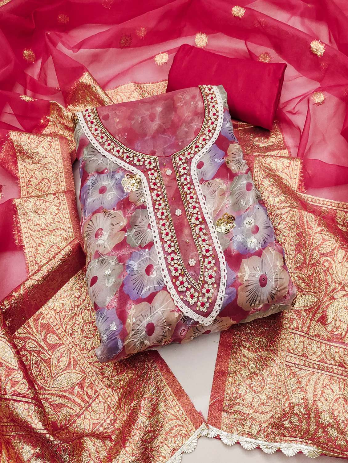 women floral printed unstitched suit set