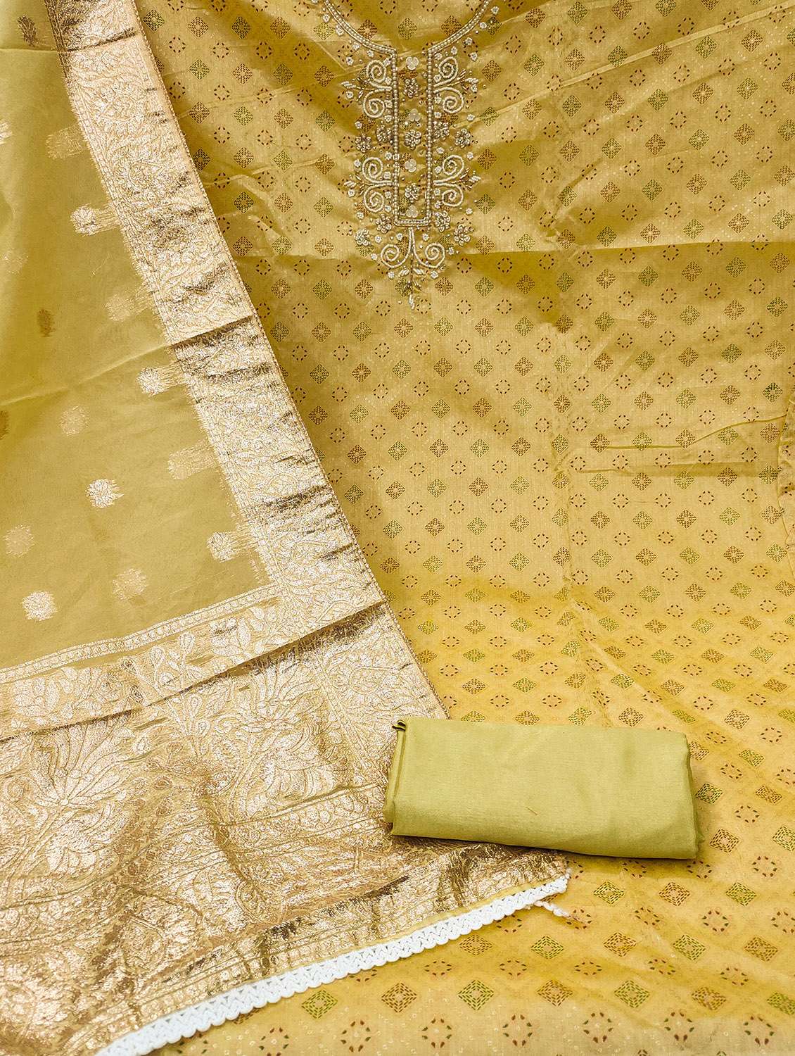 women printed unstitched suit set - 22421010 -  Standard Image - 3