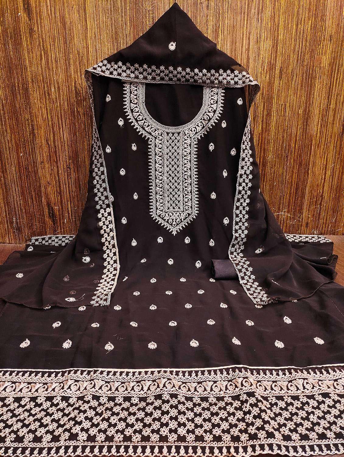 women solid with work unstitched suit set - 22421035 -  Standard Image - 3