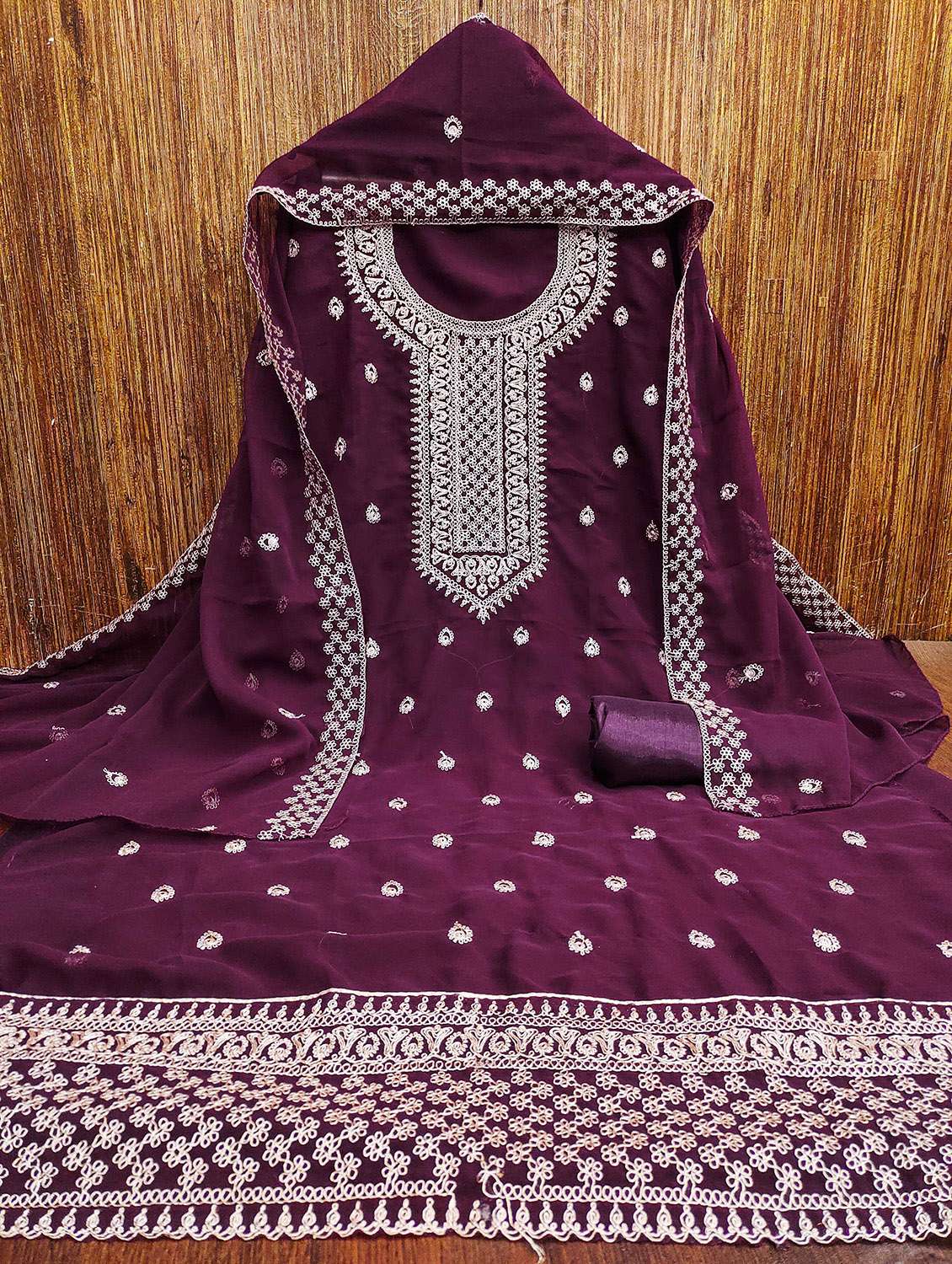 women solid with work unstitched suit set - 22421038 -  Standard Image - 3