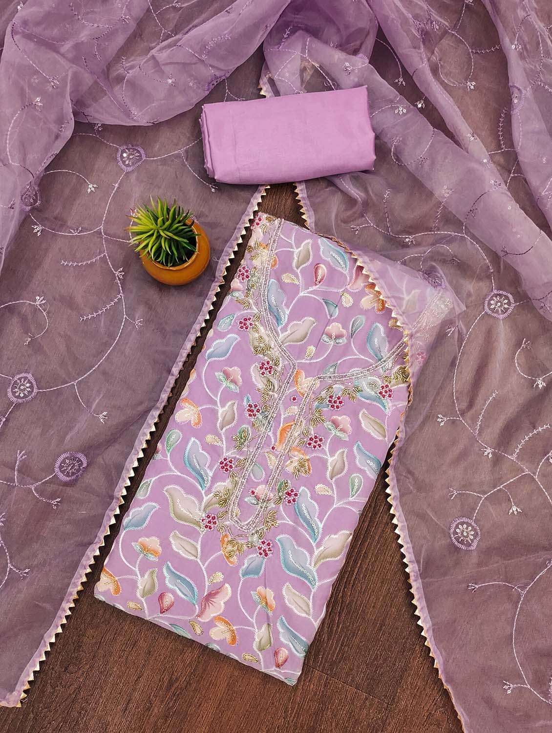 women floral printed unstitched suit set