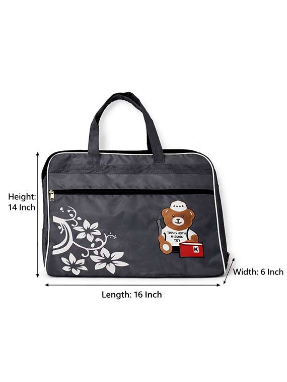 stya duffle bag for travel and shopping - 22423693 -  Standard Image - 3