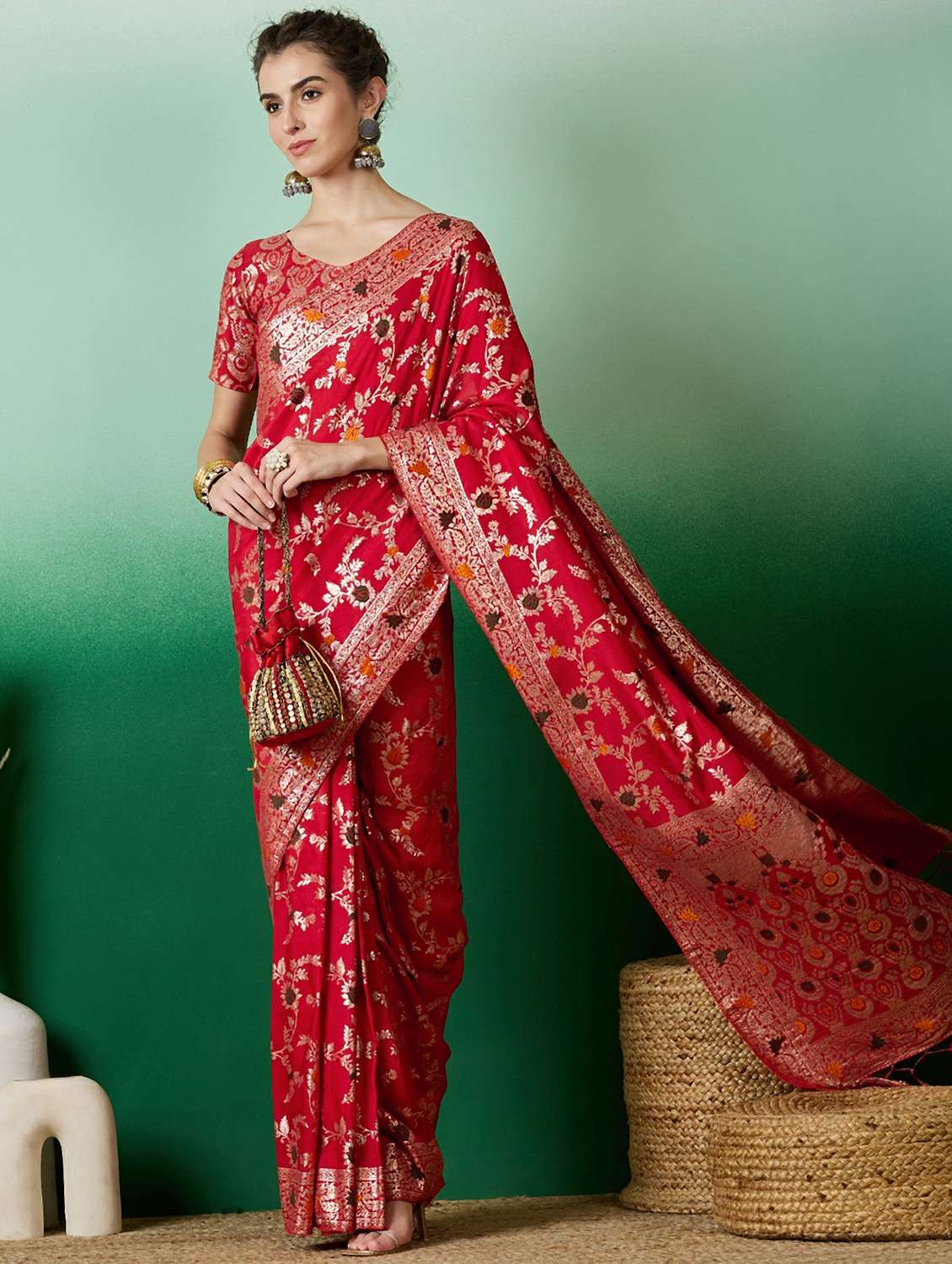 women self design banarasi saree with blouse - 22424334 -  Standard Image - 3