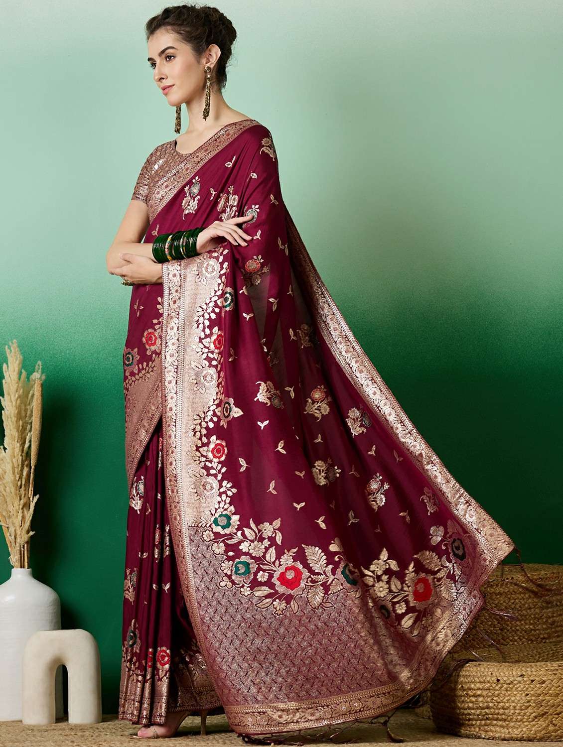 women self design banarasi saree with blouse - 22424345 -  Standard Image - 3