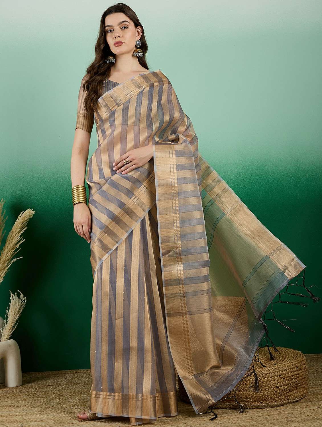 women striped bordered saree with blouse