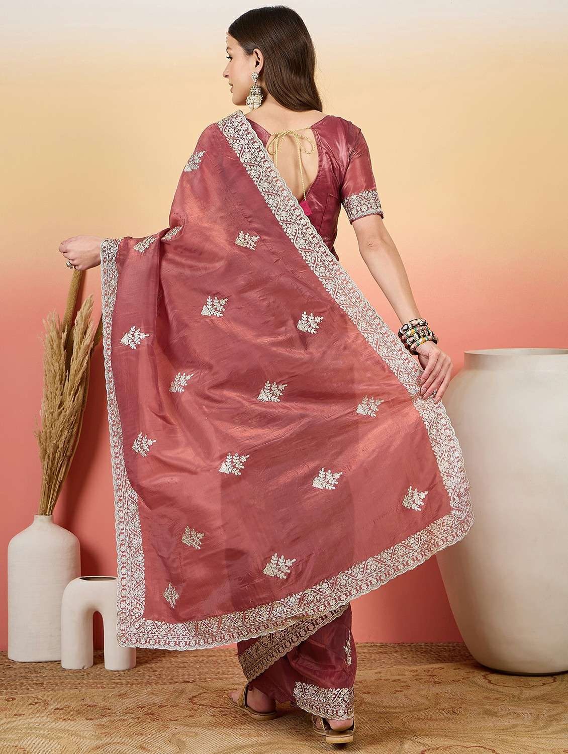 women solid with work embroidered saree with blouse - 22424696 -  Standard Image - 3