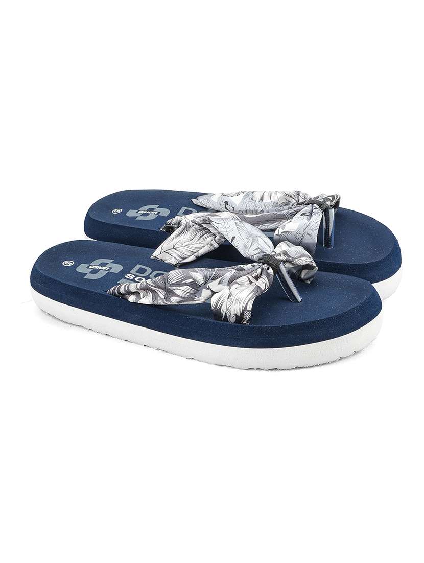 blue fabric slippers flip flops