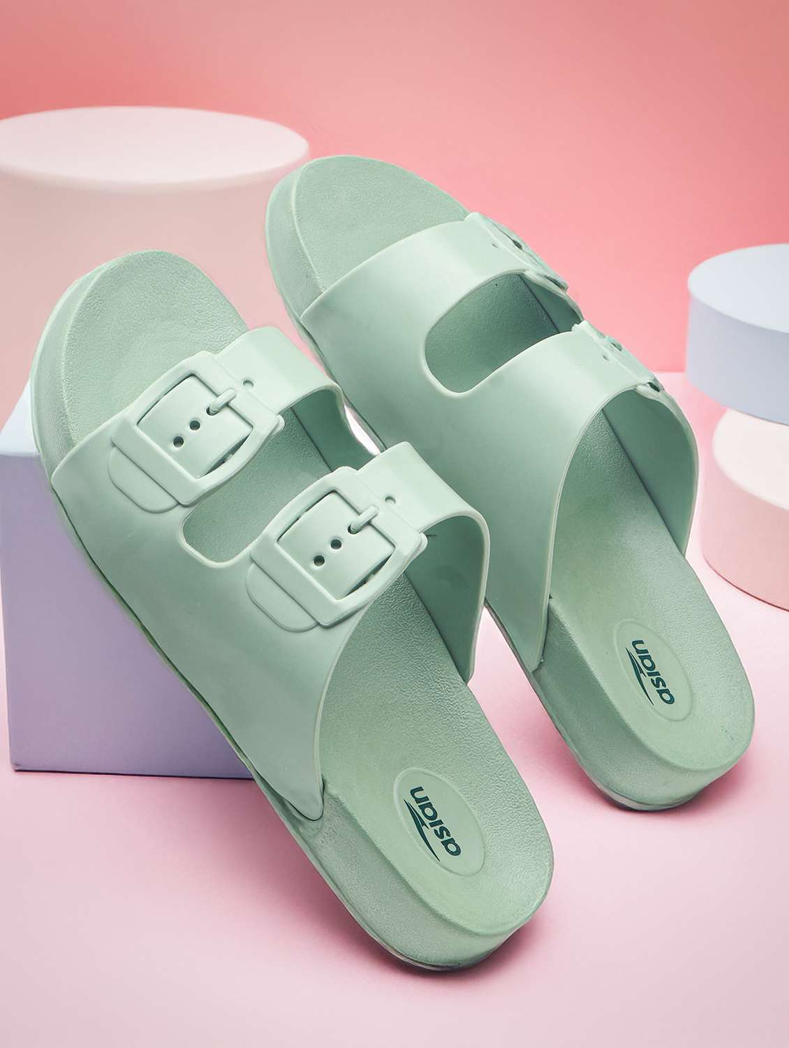 women solid slip on slider