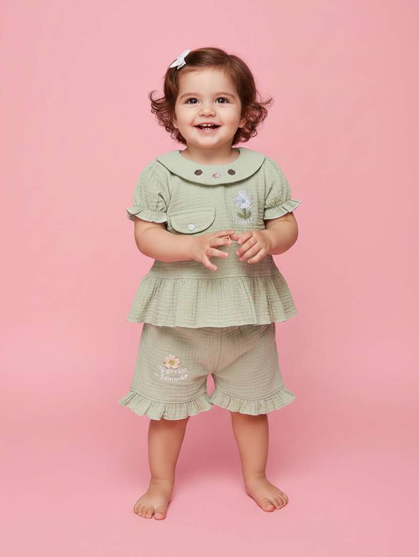 girls solid with work short sleeves top and shorts set