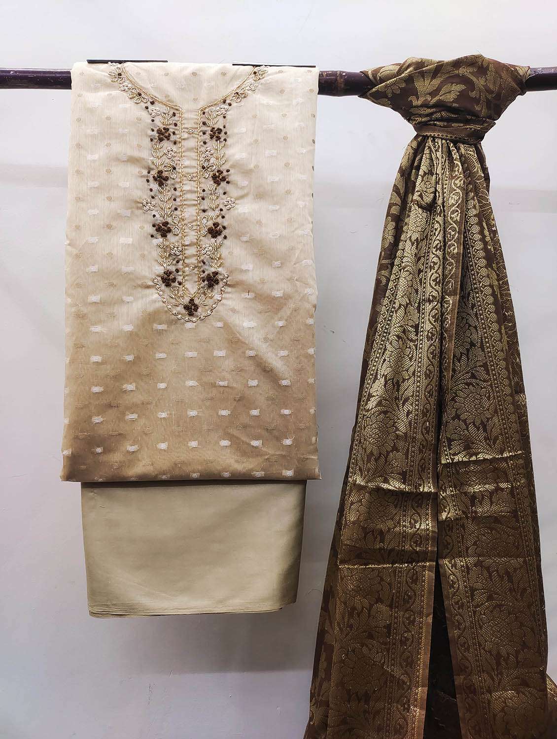 women self design unstitched suit set - 22429817 -  Standard Image - 3
