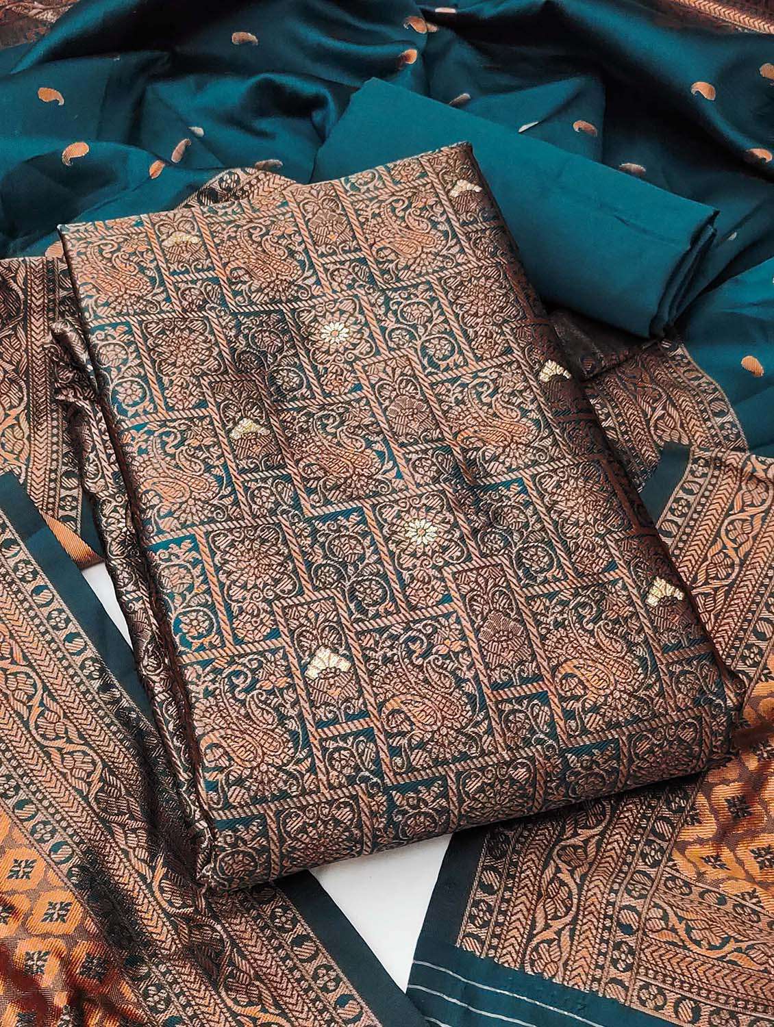women self design unstitched suit set