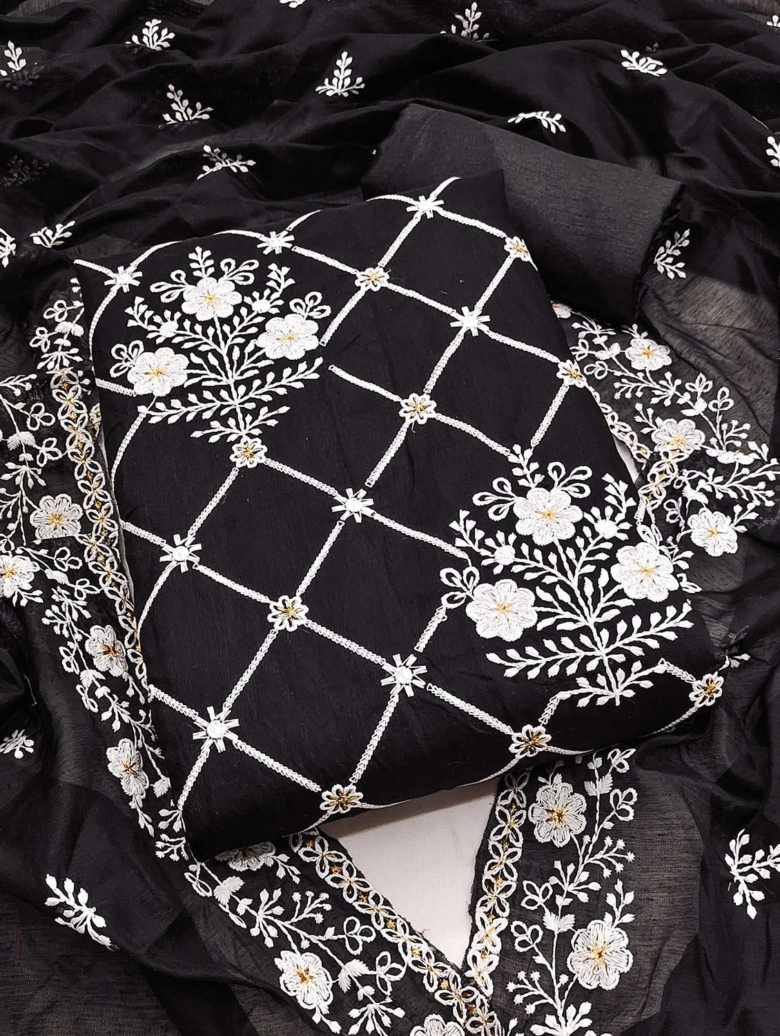 women solid with work unstitched suit set