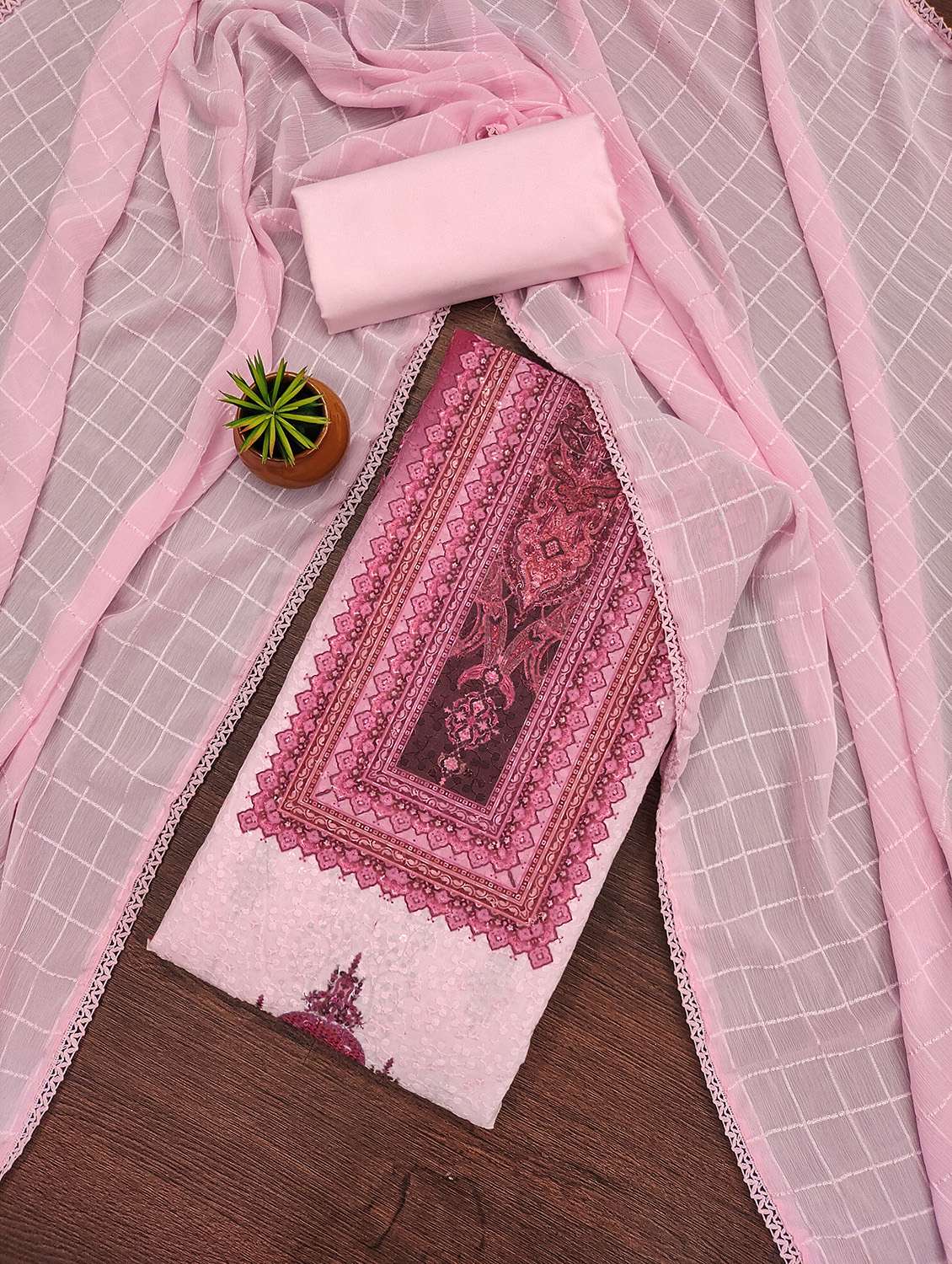 women printed unstitched suit set