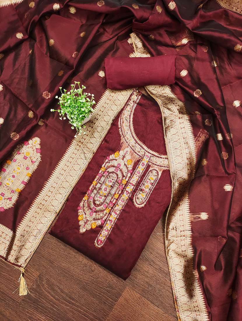 women self design unstitched suit set